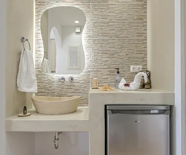 Felicite Naxos Naxos City